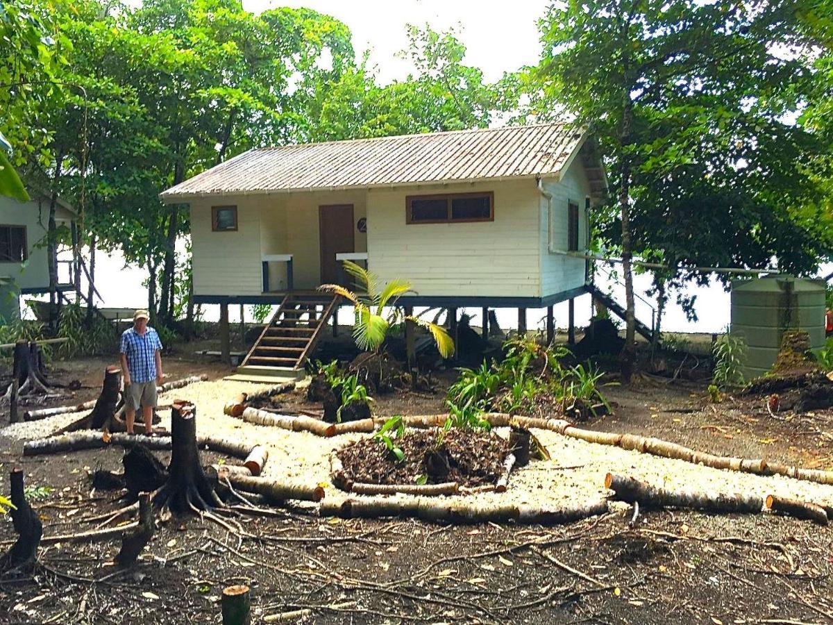 Evis Resort At Nggatirana Island Halisi ภายนอก รูปภาพ